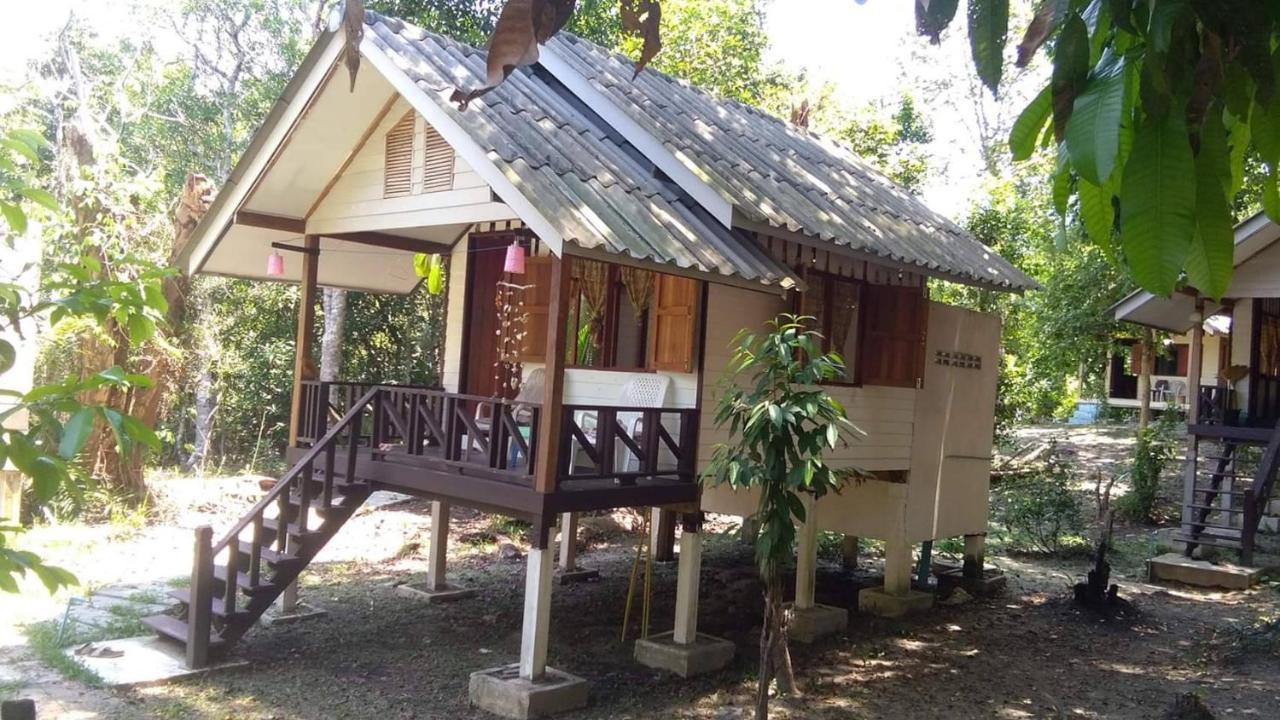 Baan Suan Kayoo 2 Buffalo Bay Aow Khao Kwai Koh Phayam Exterior foto
