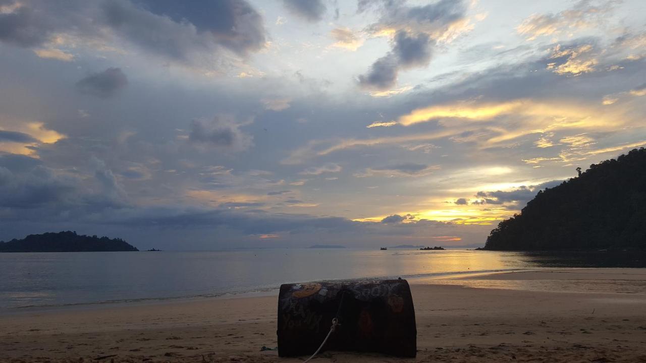 Baan Suan Kayoo 2 Buffalo Bay Aow Khao Kwai Koh Phayam Exterior foto