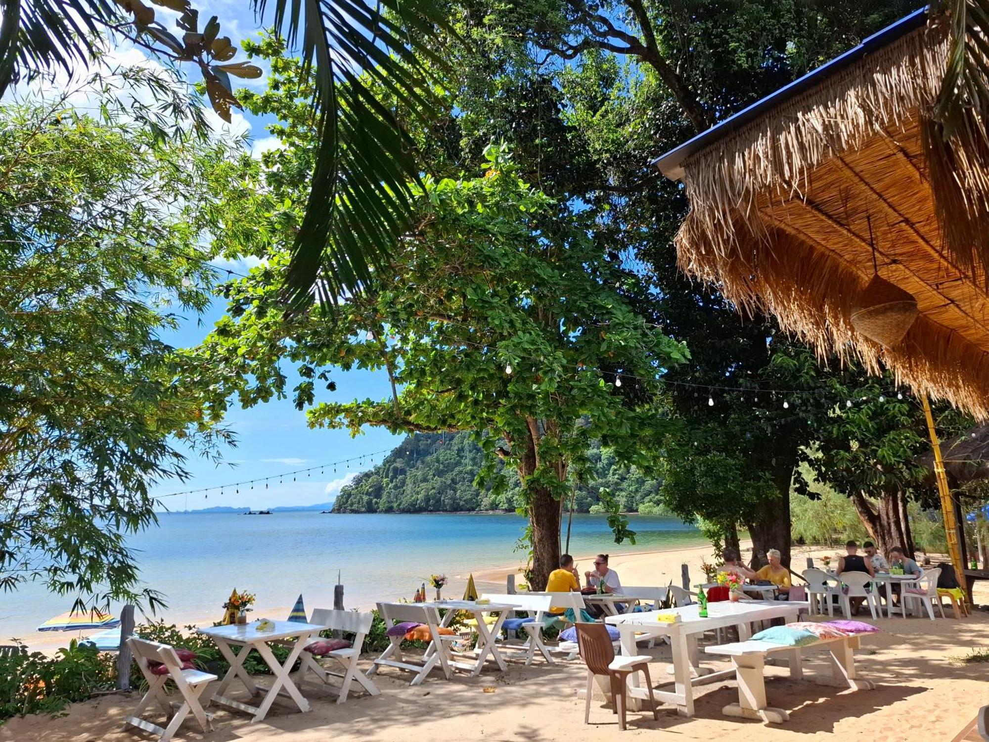 Baan Suan Kayoo 2 Buffalo Bay Aow Khao Kwai Koh Phayam Exterior foto